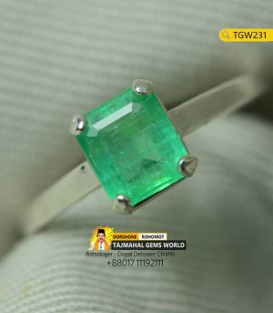 Colombian Emerald Panna Ring Price 35,000 TK in Bangladesh https://www.tajmahalgemsworld.com/