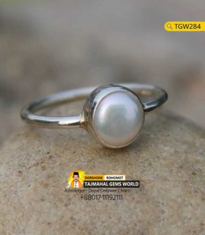 White Pearl (Mukta) Birthstone Silver Ring Price https://www.tajmahalgemsworld.com/